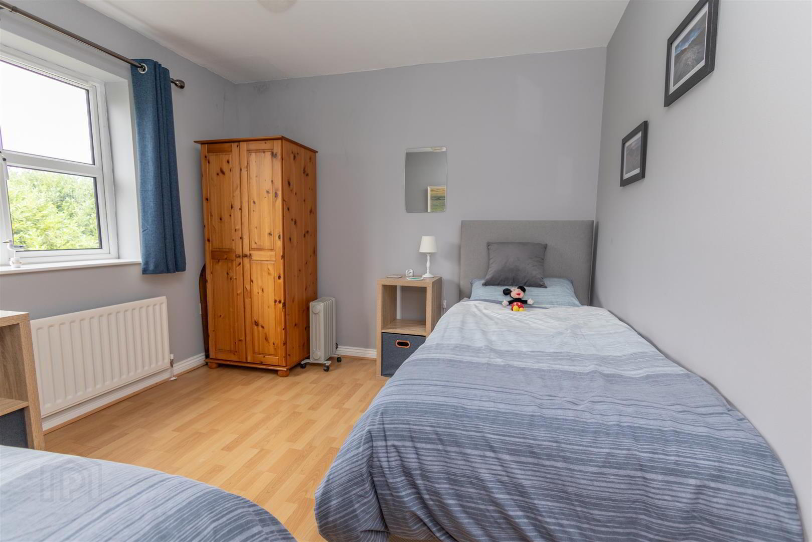 23 Lawnfield Grove 16 of 18