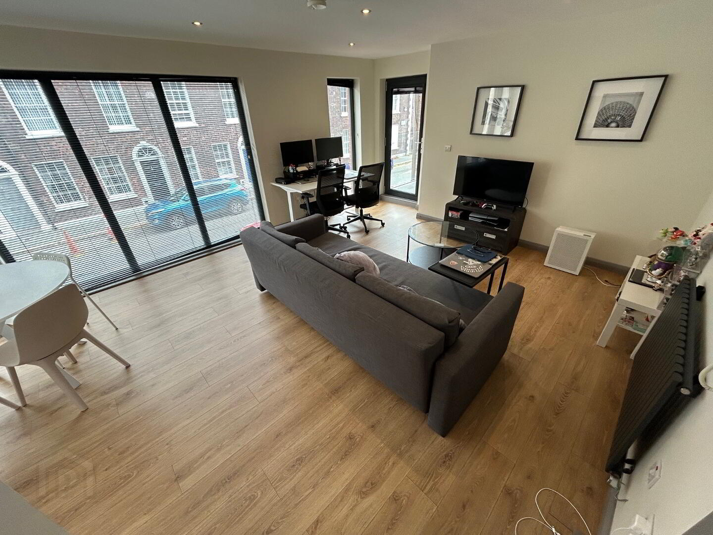 Apt 9, 1 Sussex Place 5 of 23