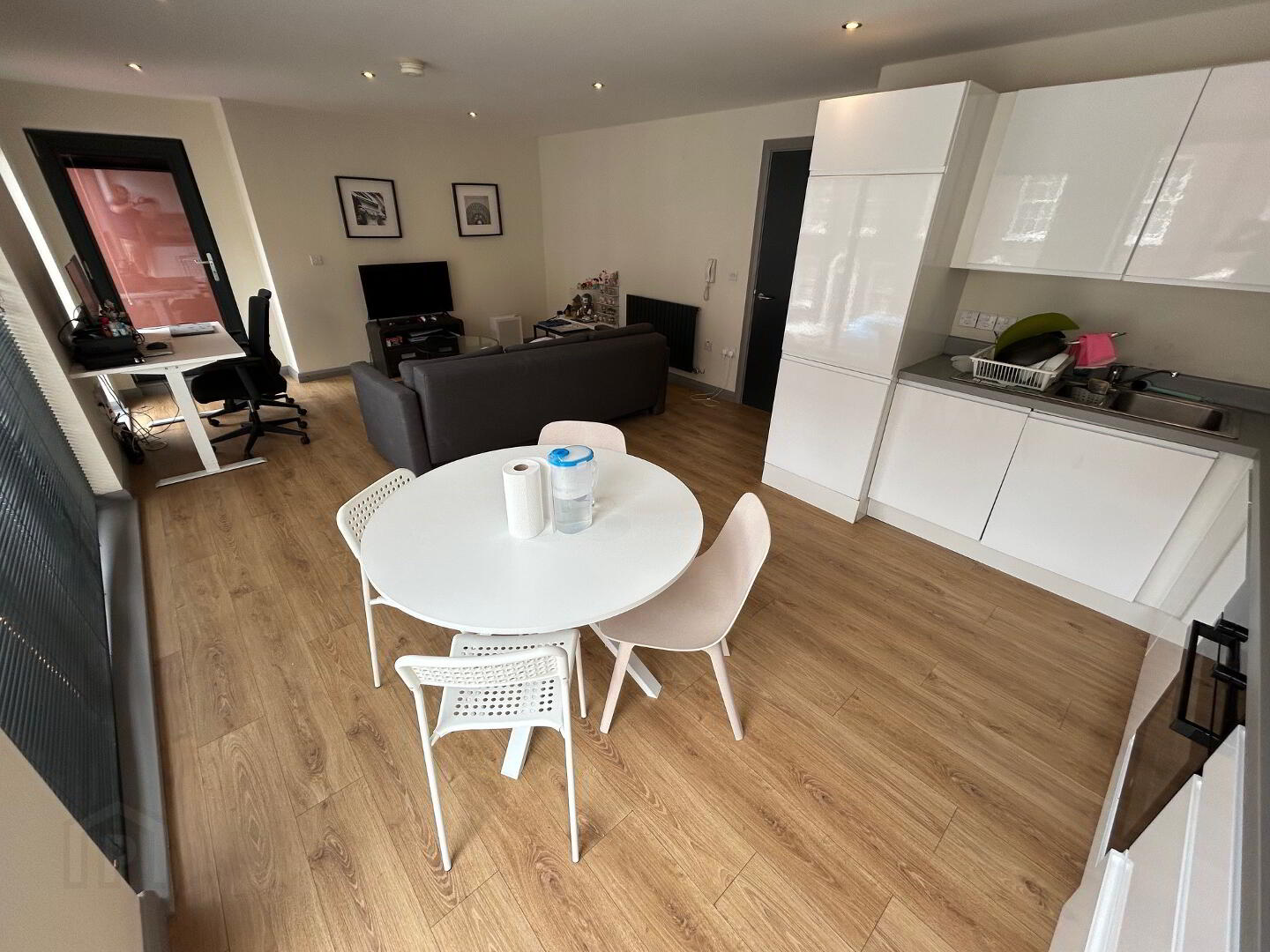 Apt 9, 1 Sussex Place 7 of 23