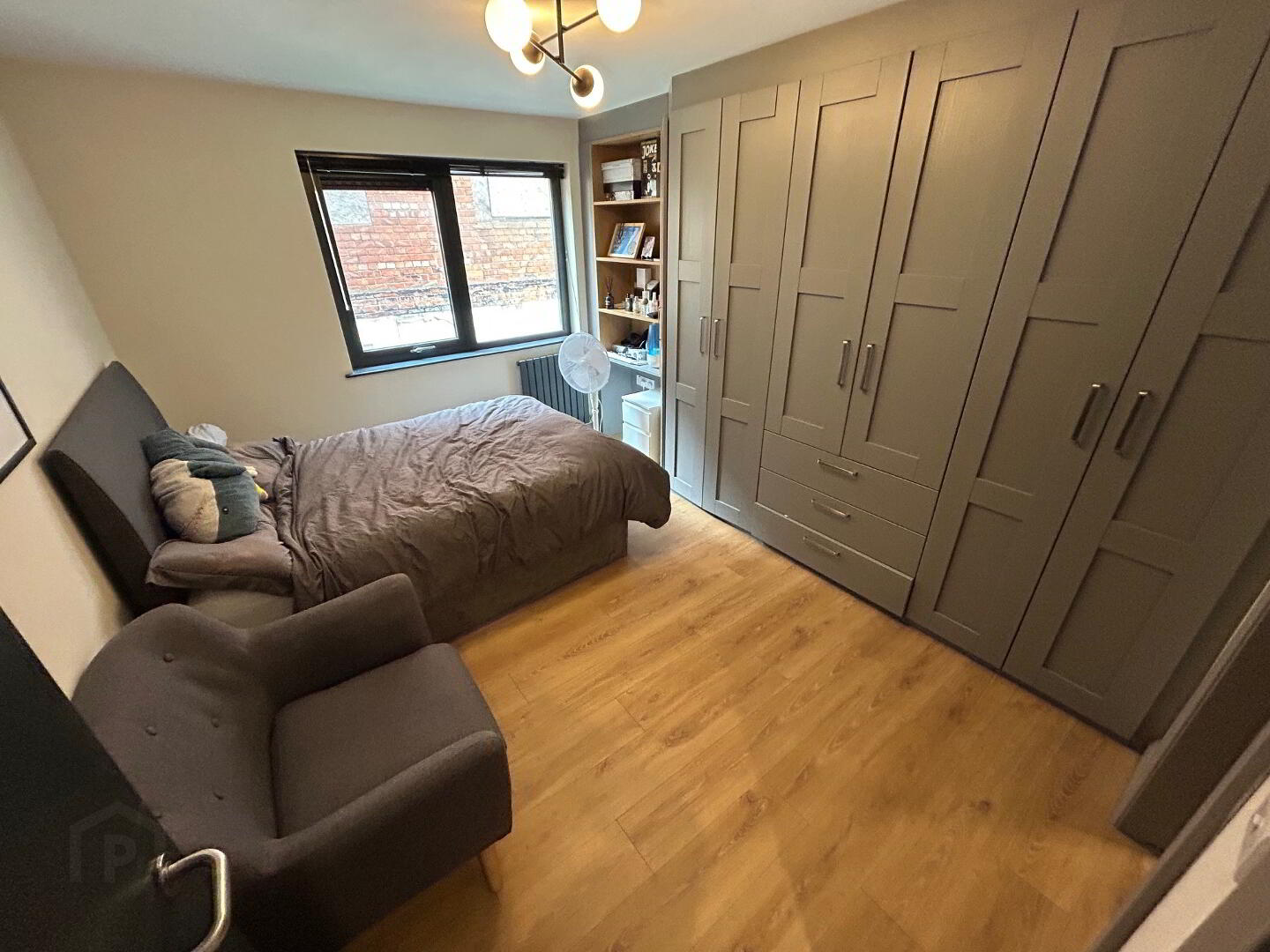 Apt 9, 1 Sussex Place 10 of 23
