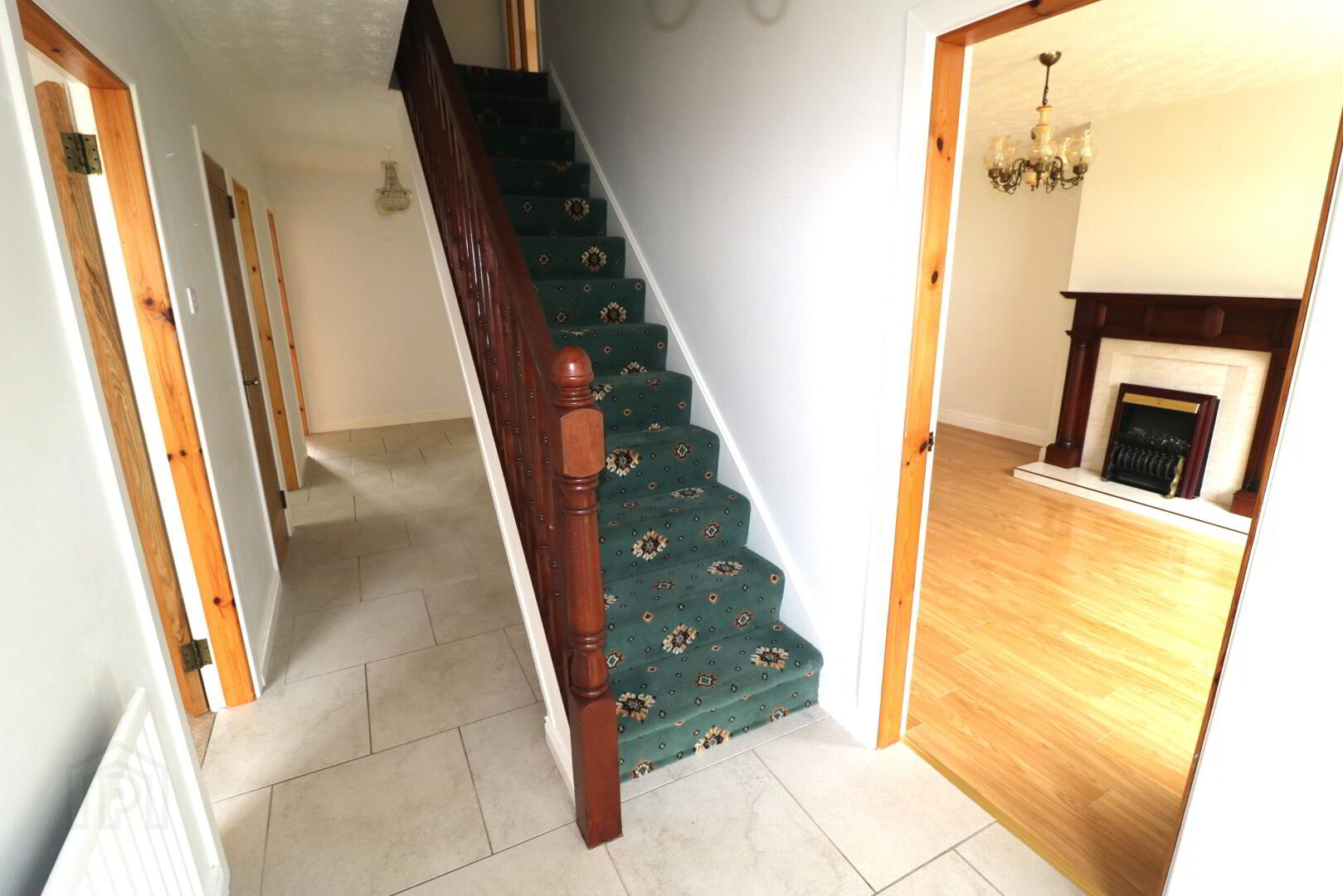 59 Gracefield 2 of 16