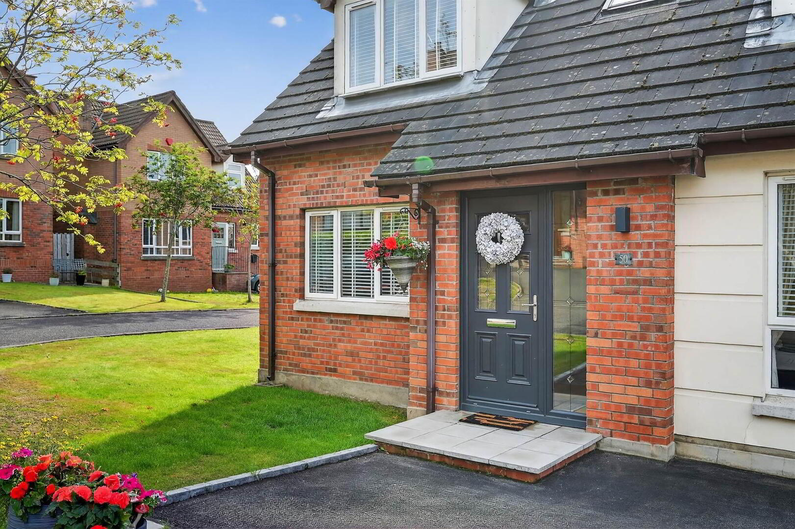 50 Farm Lodge Park 2 of 39