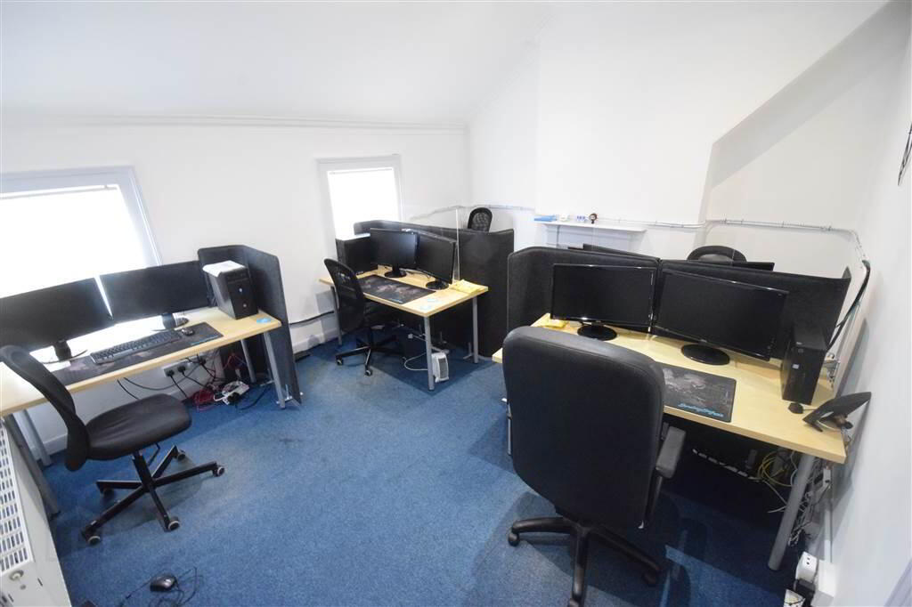 Ground, First And Second Floor Offices, 20 Hamilton Road 11 of 12