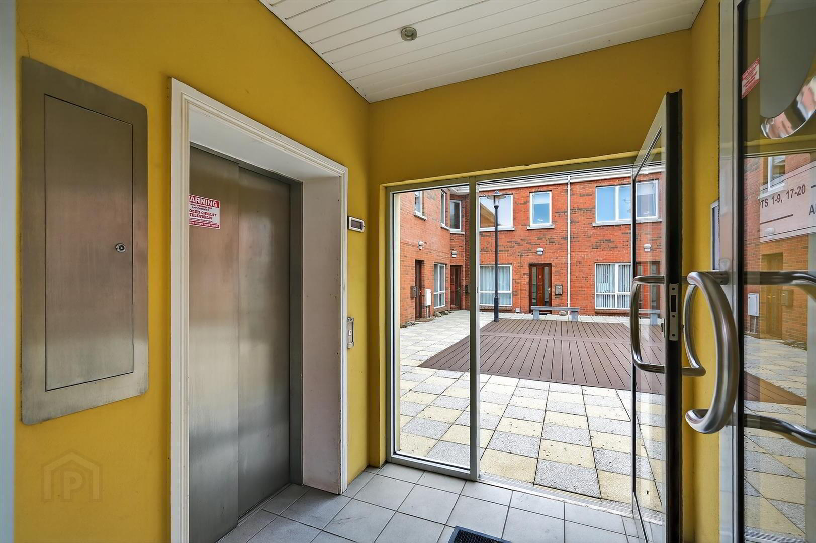 Apt 11 Tivoli Court, 142 Upper Lisburn Road 2 of 21