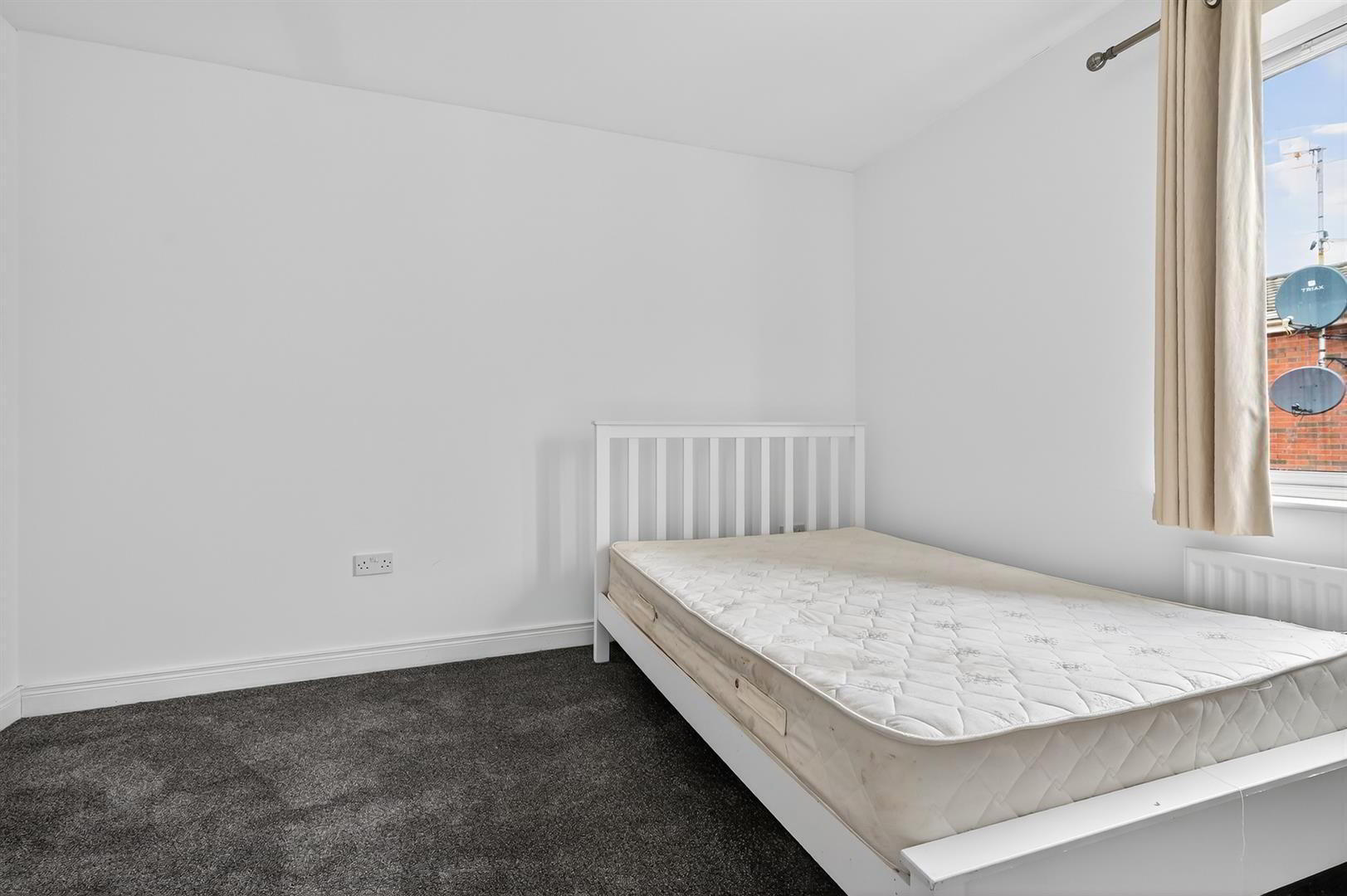 Apt 11 Tivoli Court, 142 Upper Lisburn Road 15 of 21