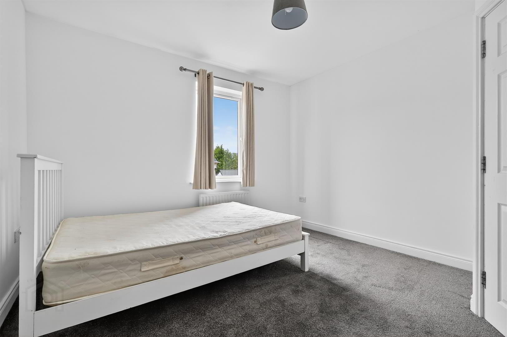 Apt 11 Tivoli Court, 142 Upper Lisburn Road 16 of 21