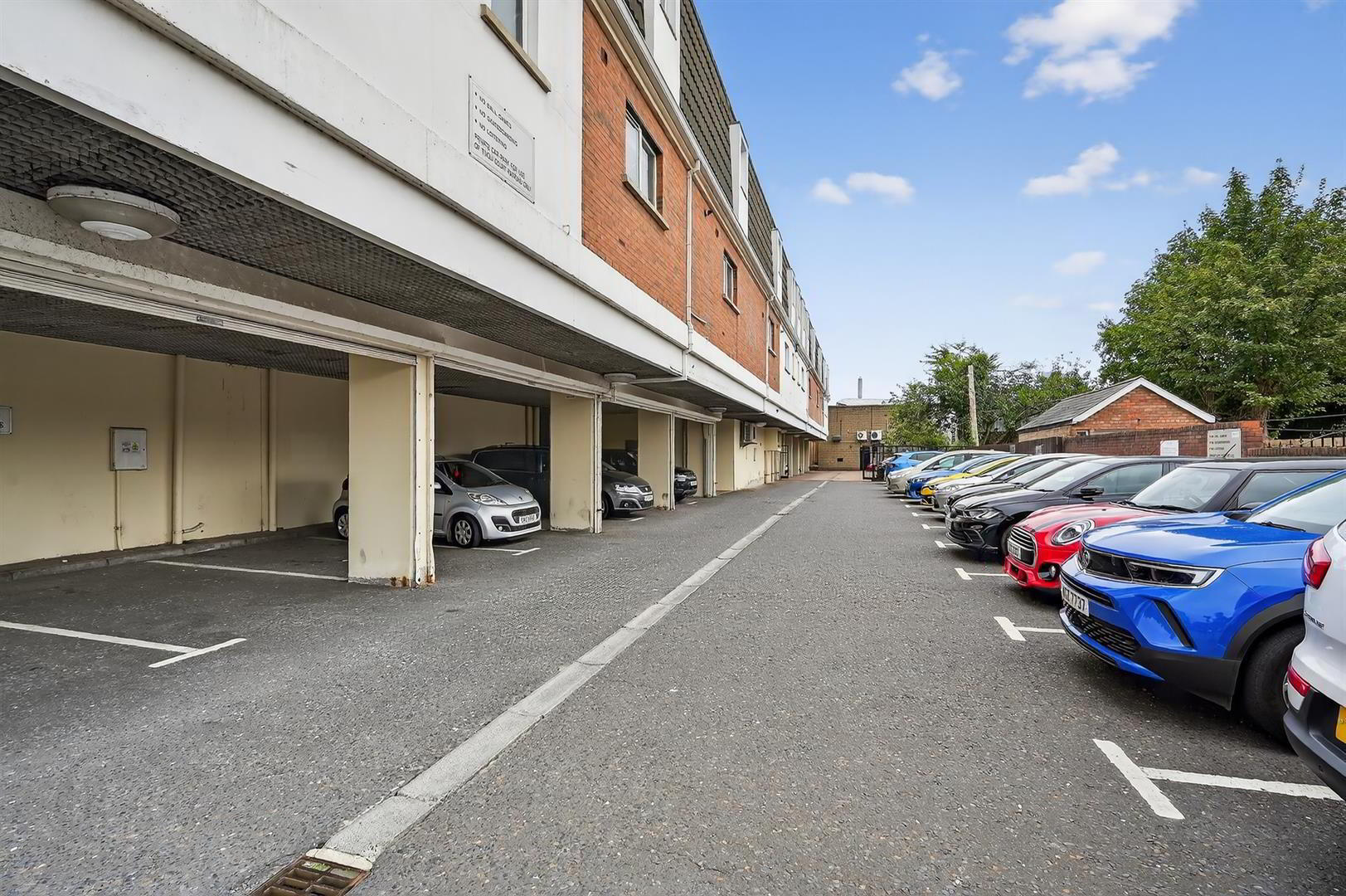 Apt 11 Tivoli Court, 142 Upper Lisburn Road 21 of 21