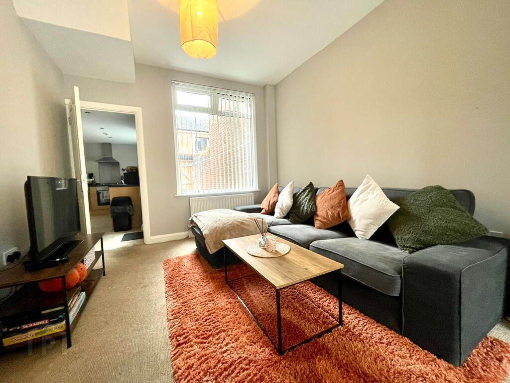 155 York Road 2 of 7