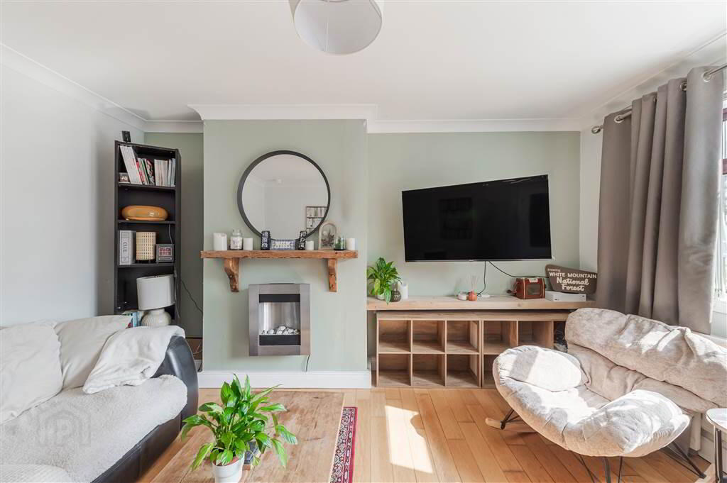 17 Garron Crescent 5 of 31