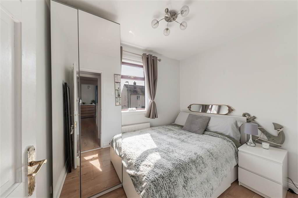 17 Garron Crescent 12 of 31