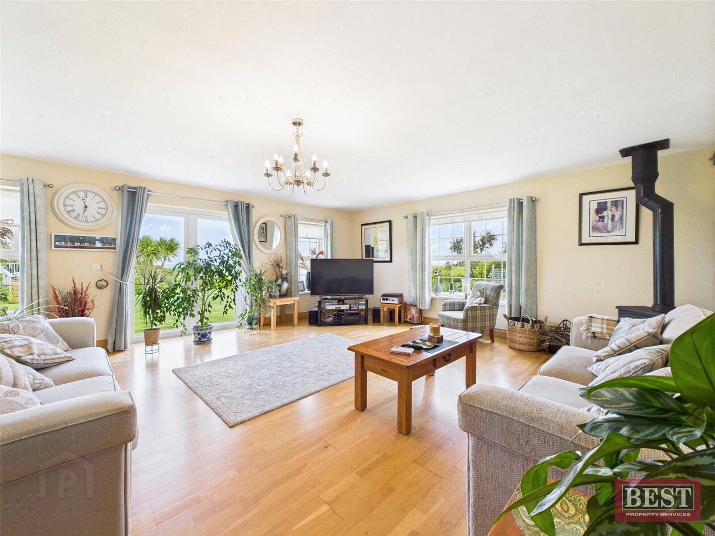 24 Tamary Road 8 of 42