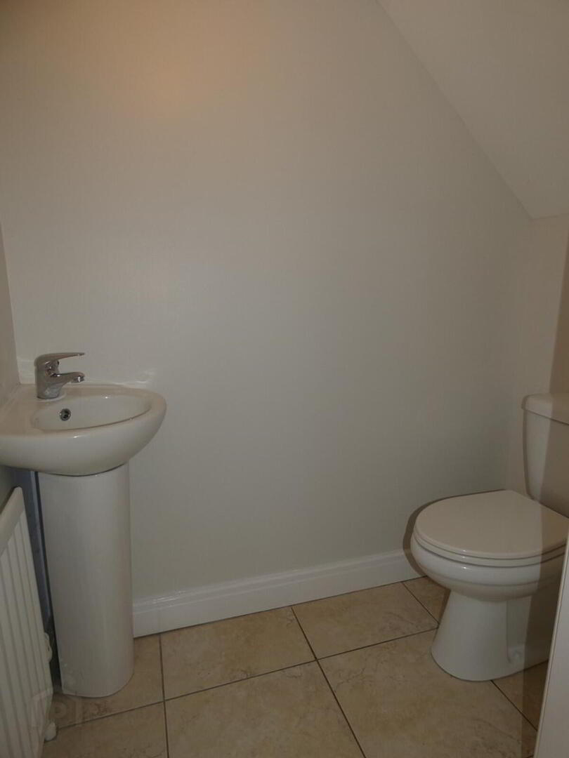 33 Nursery Avenue 6 of 19
