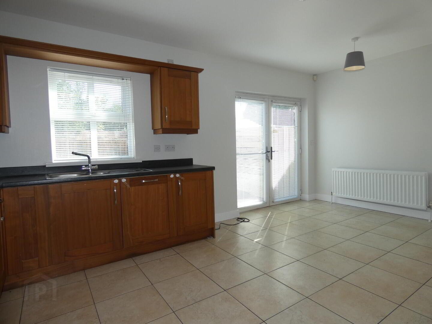 33 Nursery Avenue 5 of 19