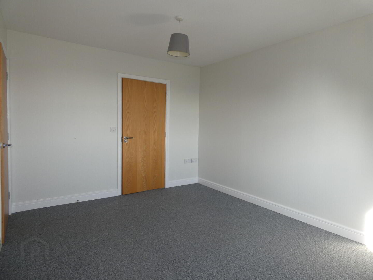 33 Nursery Avenue 12 of 19
