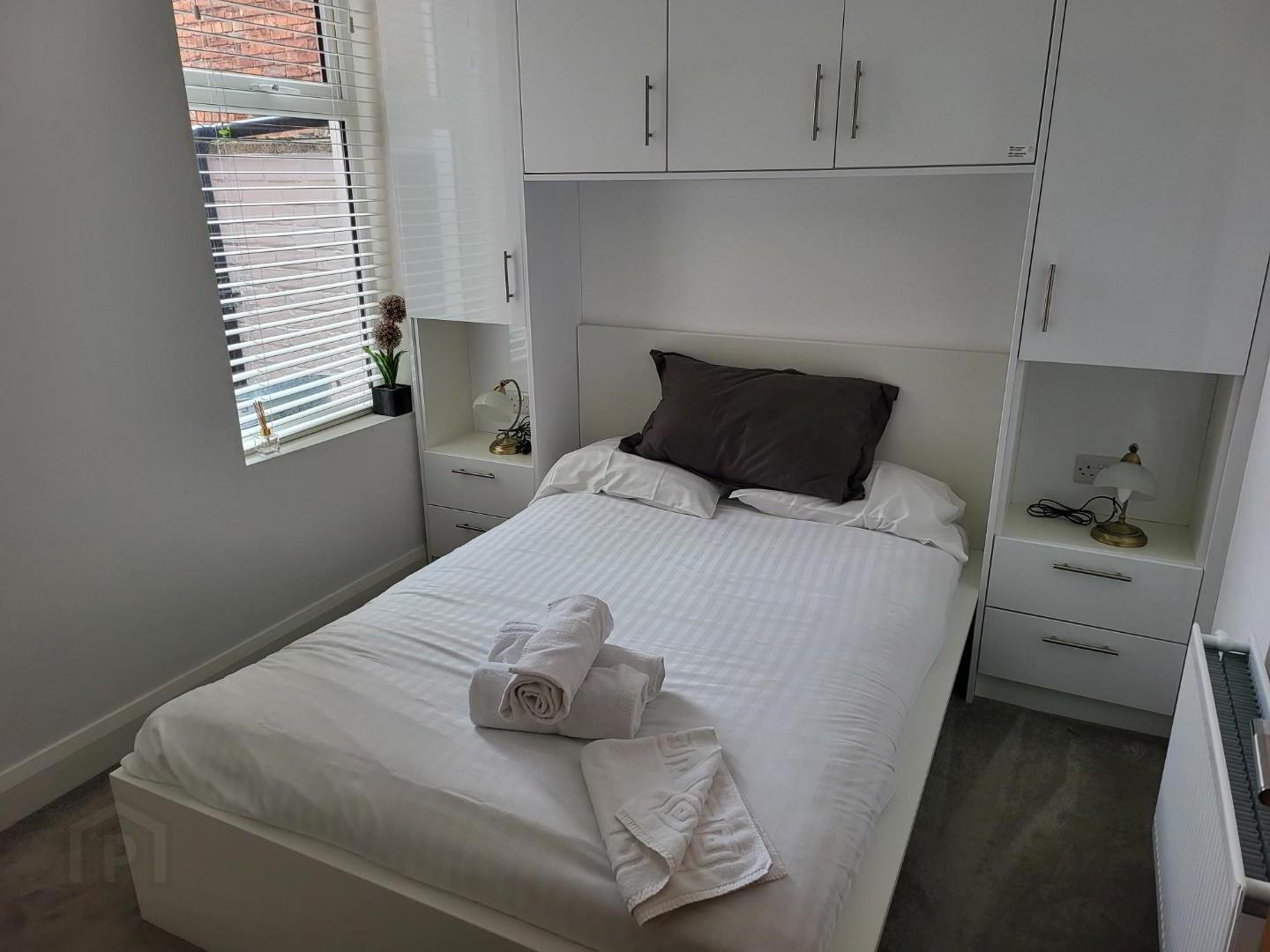 Apartment 2 7 Wellington Park 10 of 13