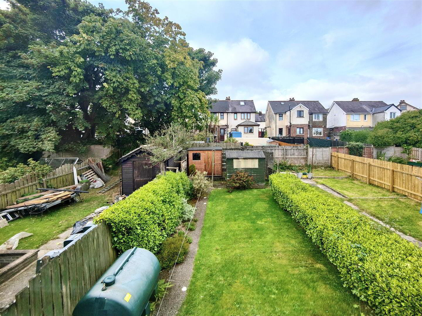 160 Joanmount Gardens 11 of 18