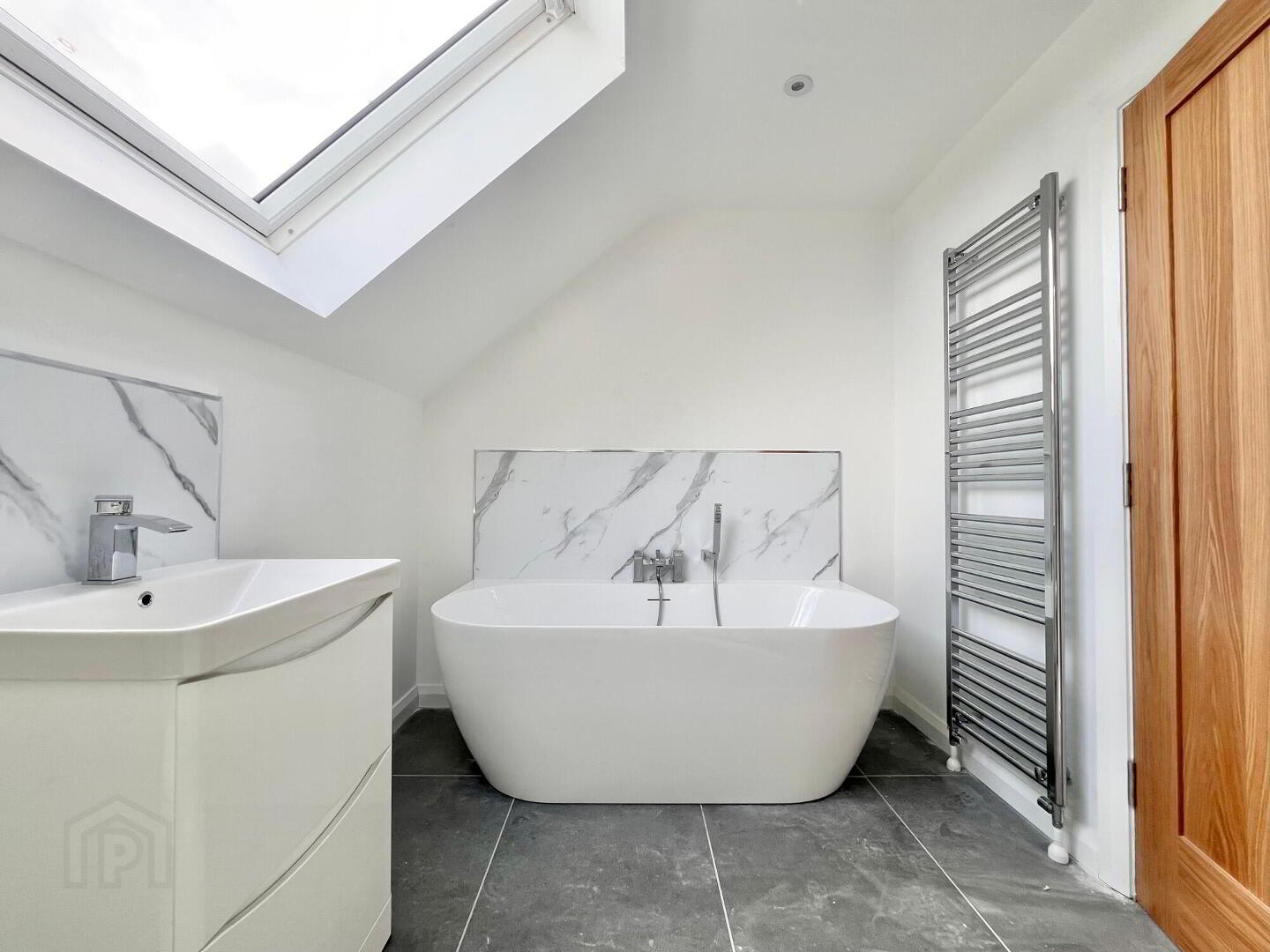 26b Crewe Road 20 of 30