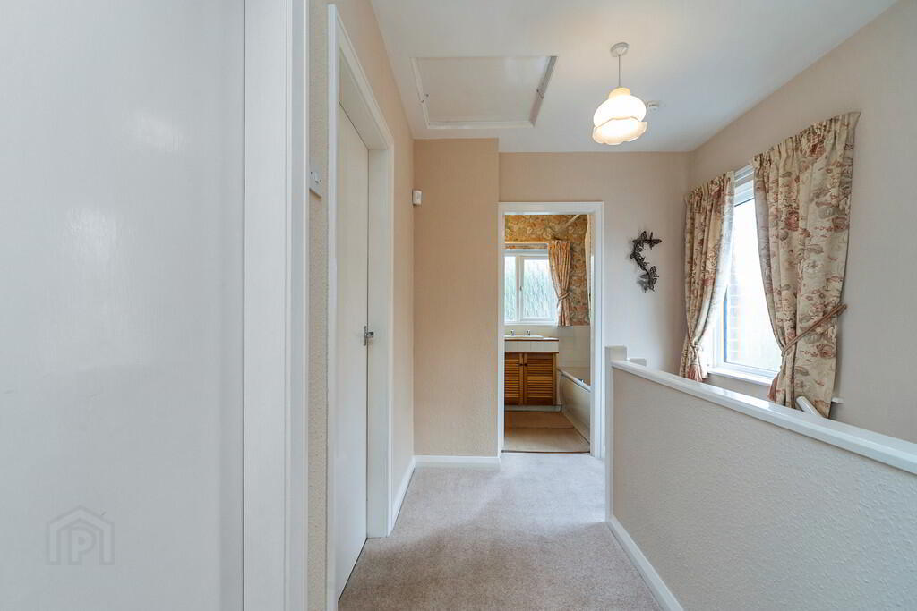 57 Sharman Road 13 of 28