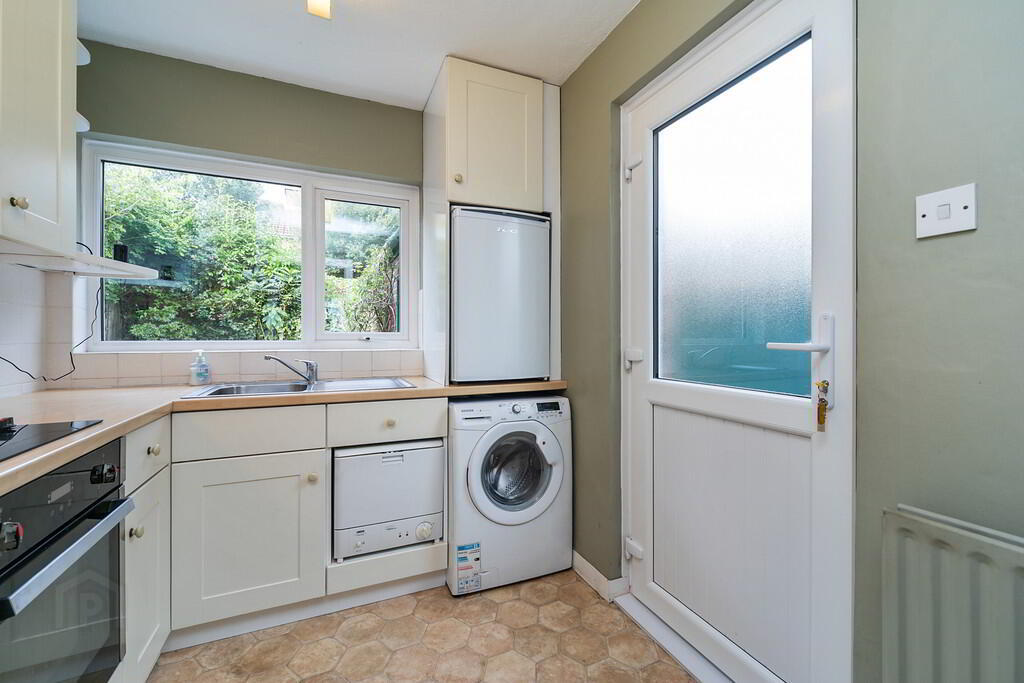 57 Sharman Road 10 of 28