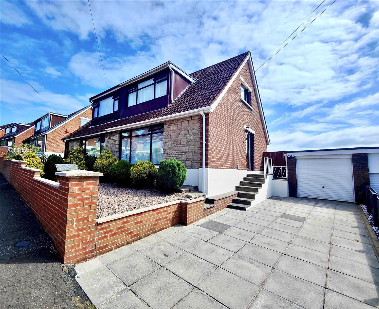 17 Squires Hill Road 1 of 28