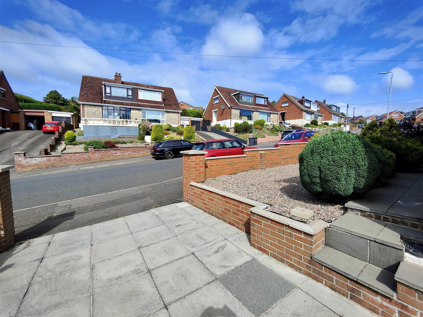 17 Squires Hill Road 2 of 28