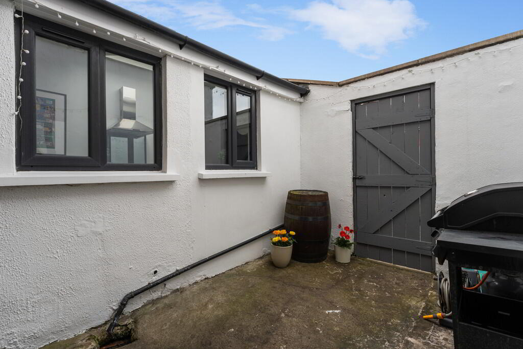 43 Ava Street 17 of 19