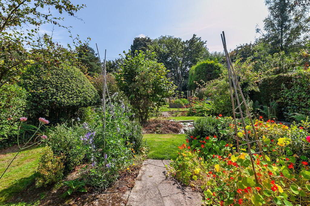 33 Kingsway Park 23 of 27