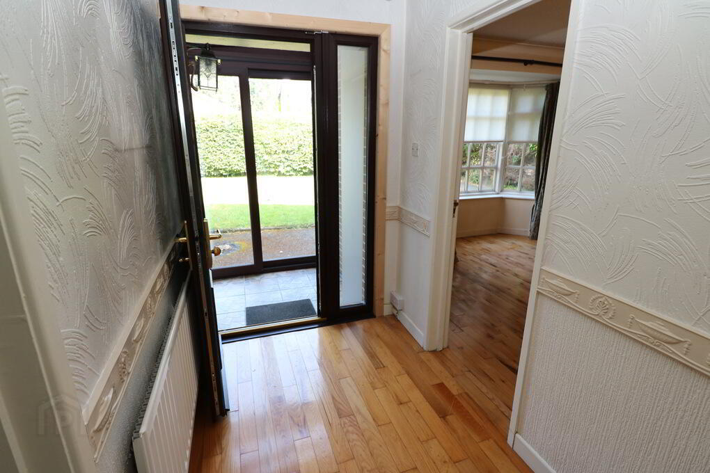 1 Beechmount Avenue 2 of 28
