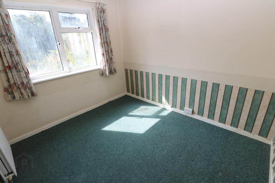 1 Beechmount Avenue 9 of 28