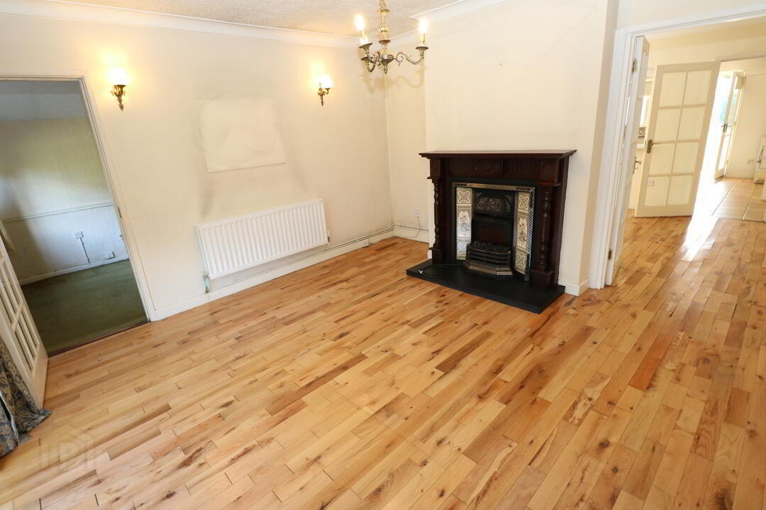 1 Beechmount Avenue 12 of 28