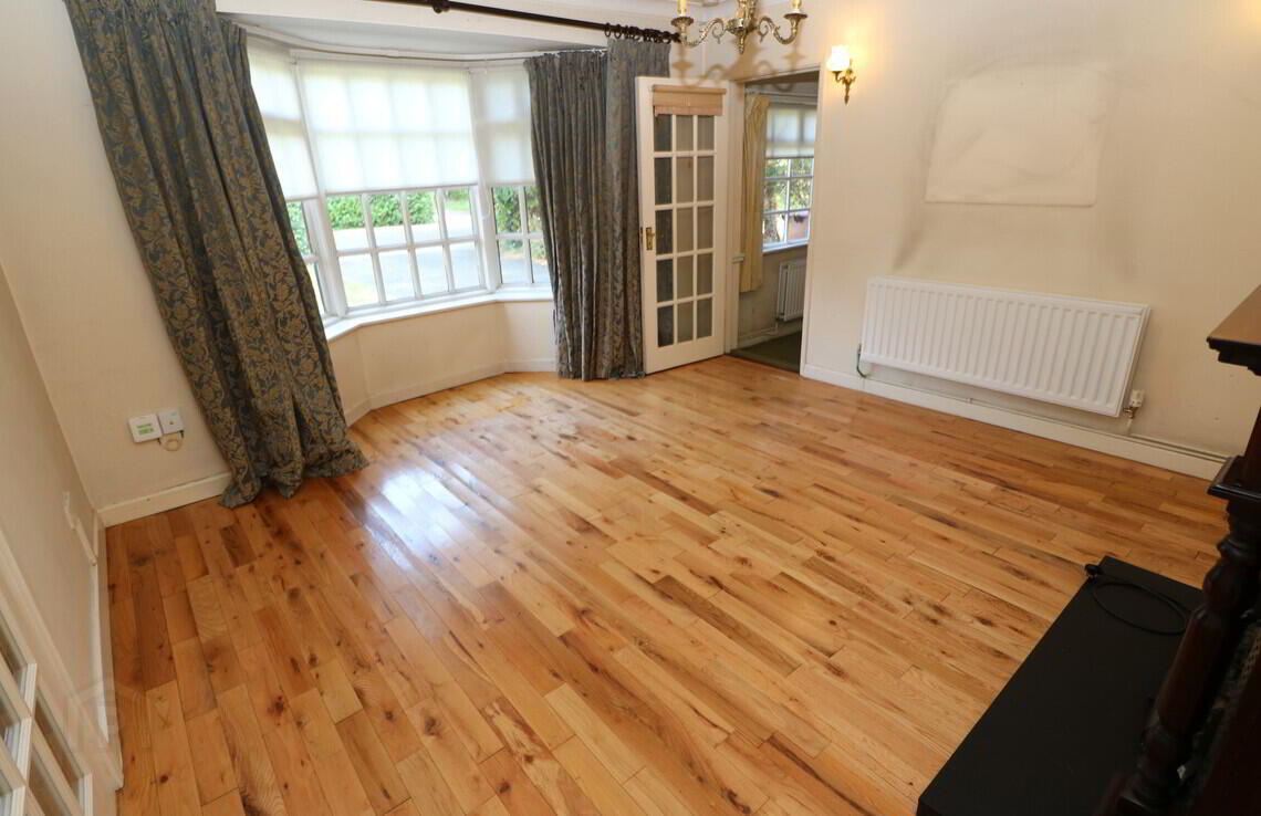 1 Beechmount Avenue 13 of 28
