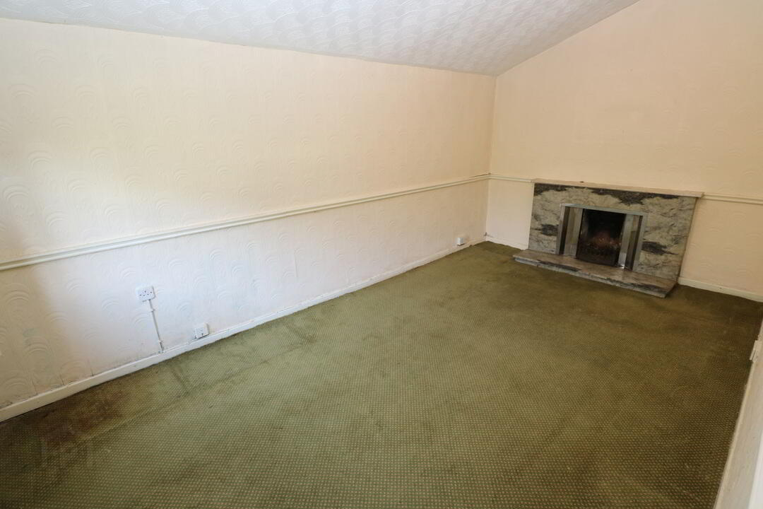 1 Beechmount Avenue 15 of 28