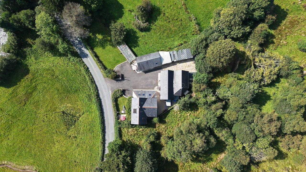 Amorset House" 73 of 81