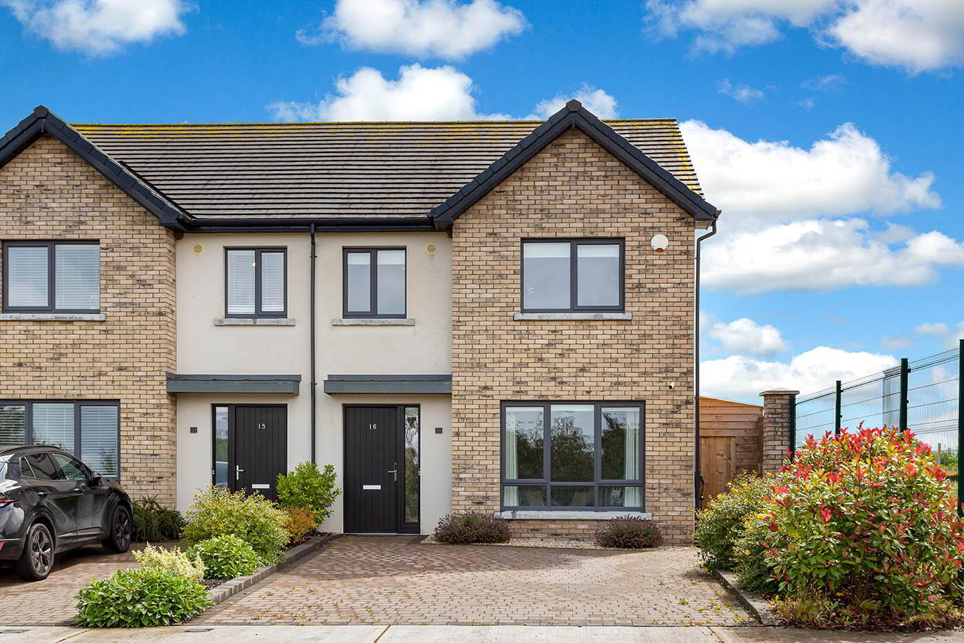 16 The Heights Oldbridge Manor Drogheda Co Meath 1 of 24