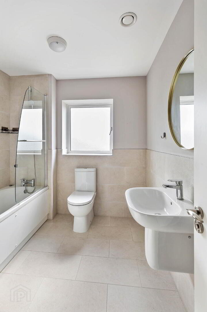 16 The Heights Oldbridge Manor Drogheda Co Meath 15 of 24