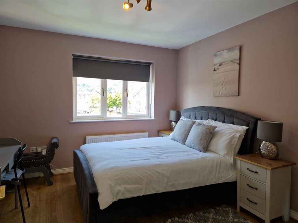 27 Oyster Bay Court 6 of 10