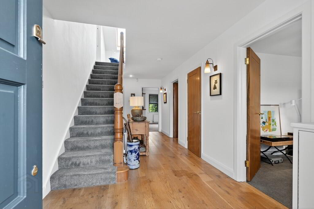 5 Manse Park 4 of 45