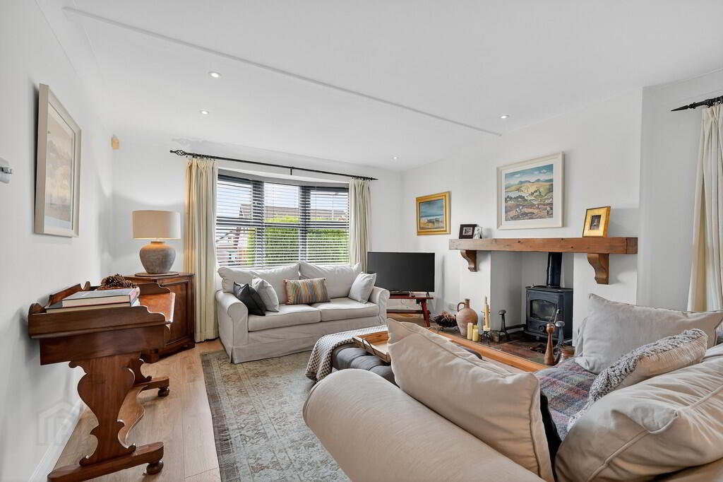 5 Manse Park 5 of 45