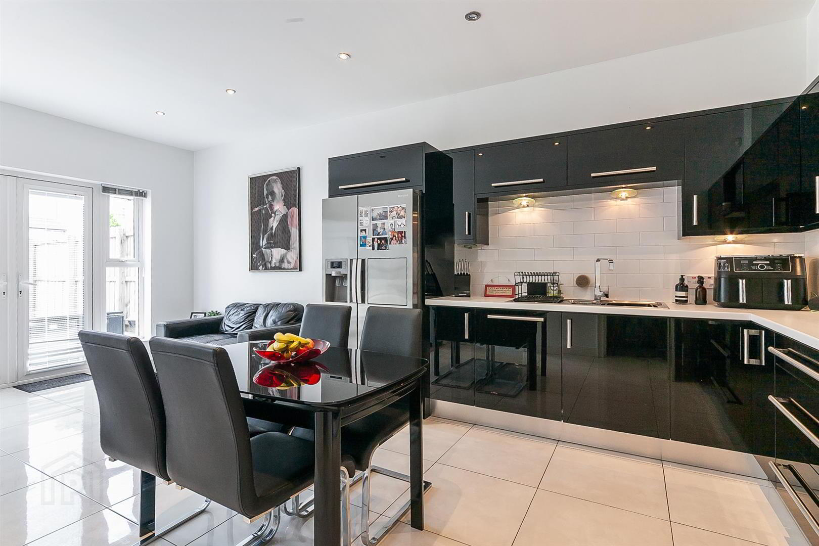 15 Blackrock Lane 9 of 23