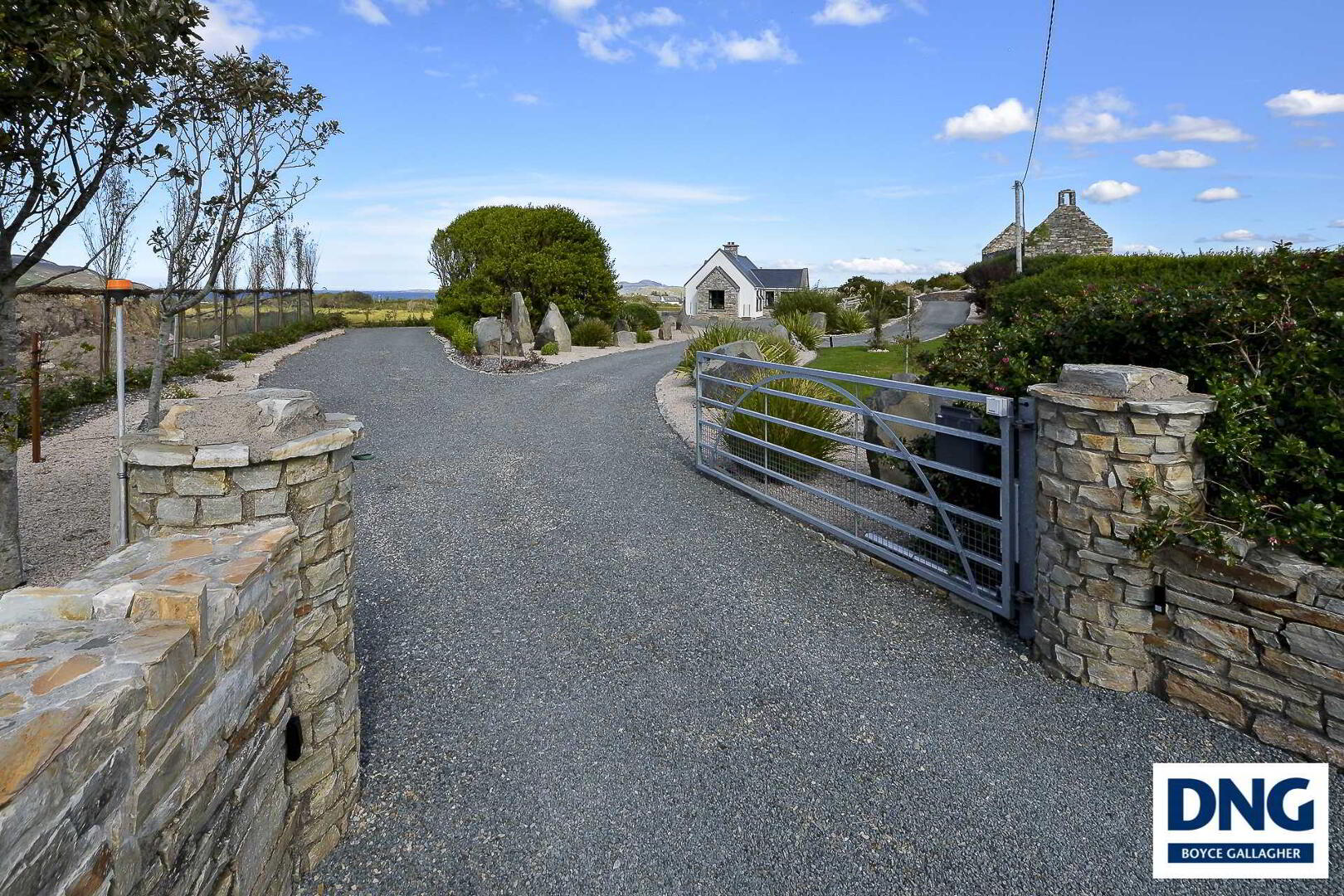 Butterfly Cottage 4 of 33