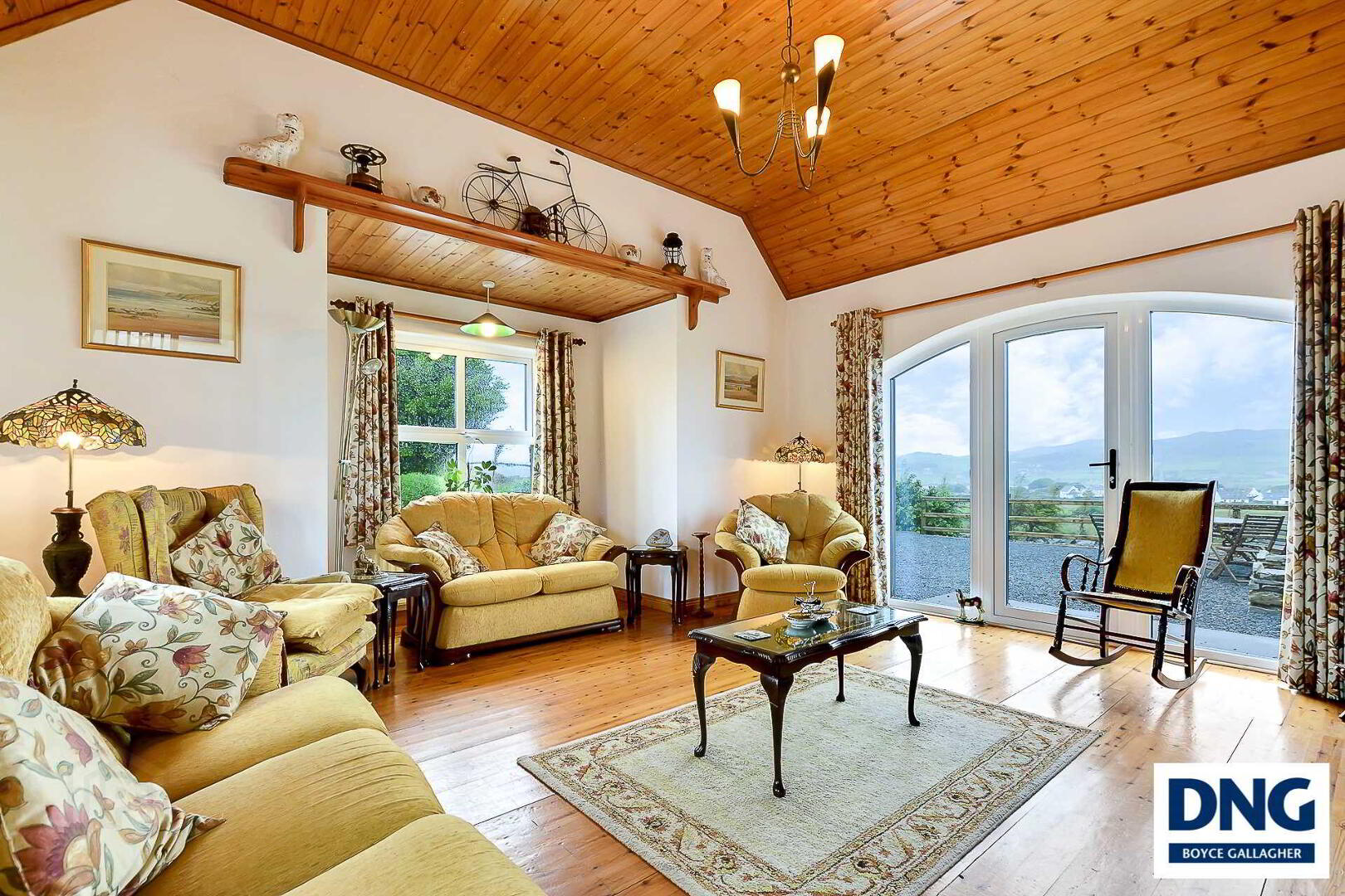 Butterfly Cottage 9 of 33