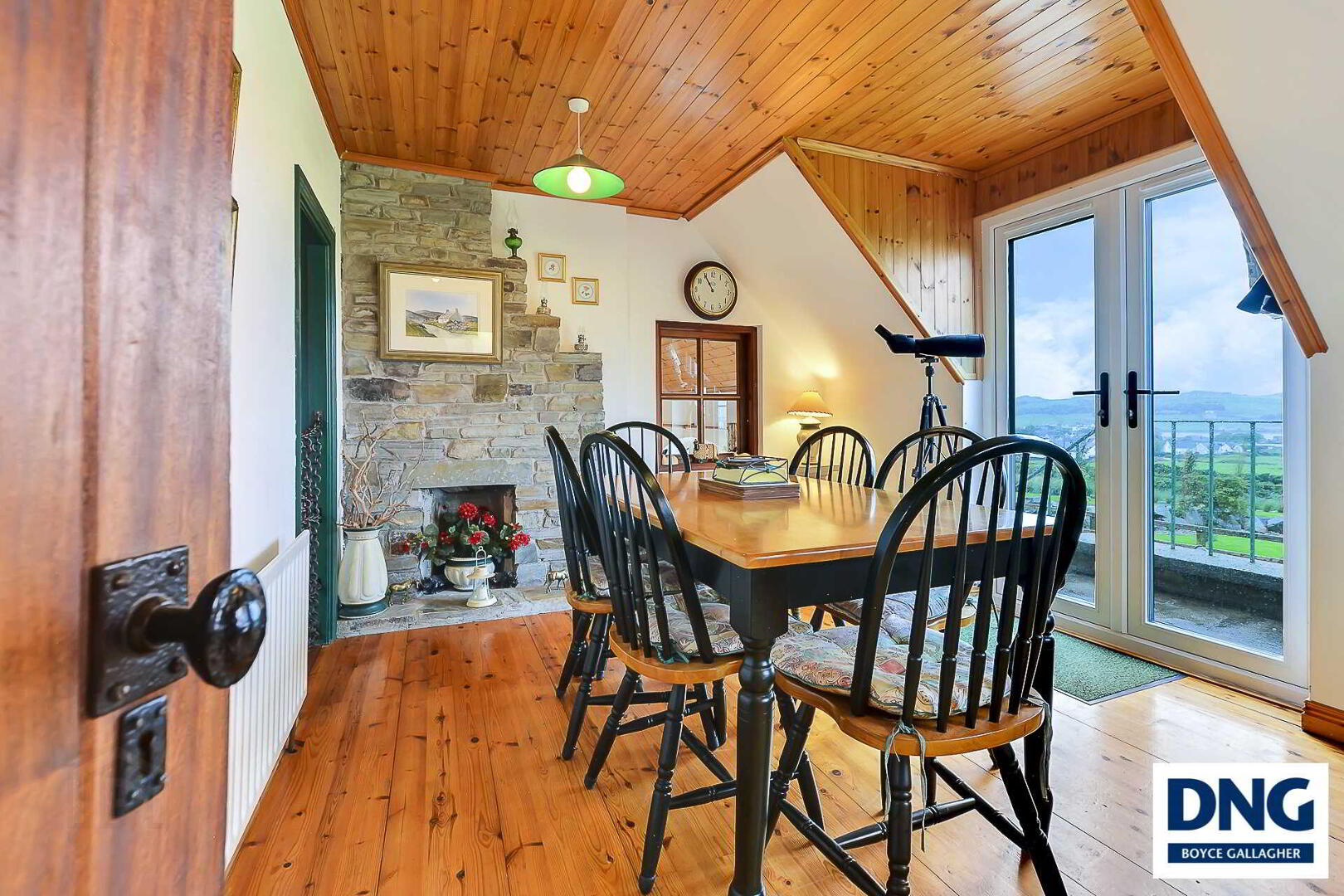 Butterfly Cottage 17 of 33