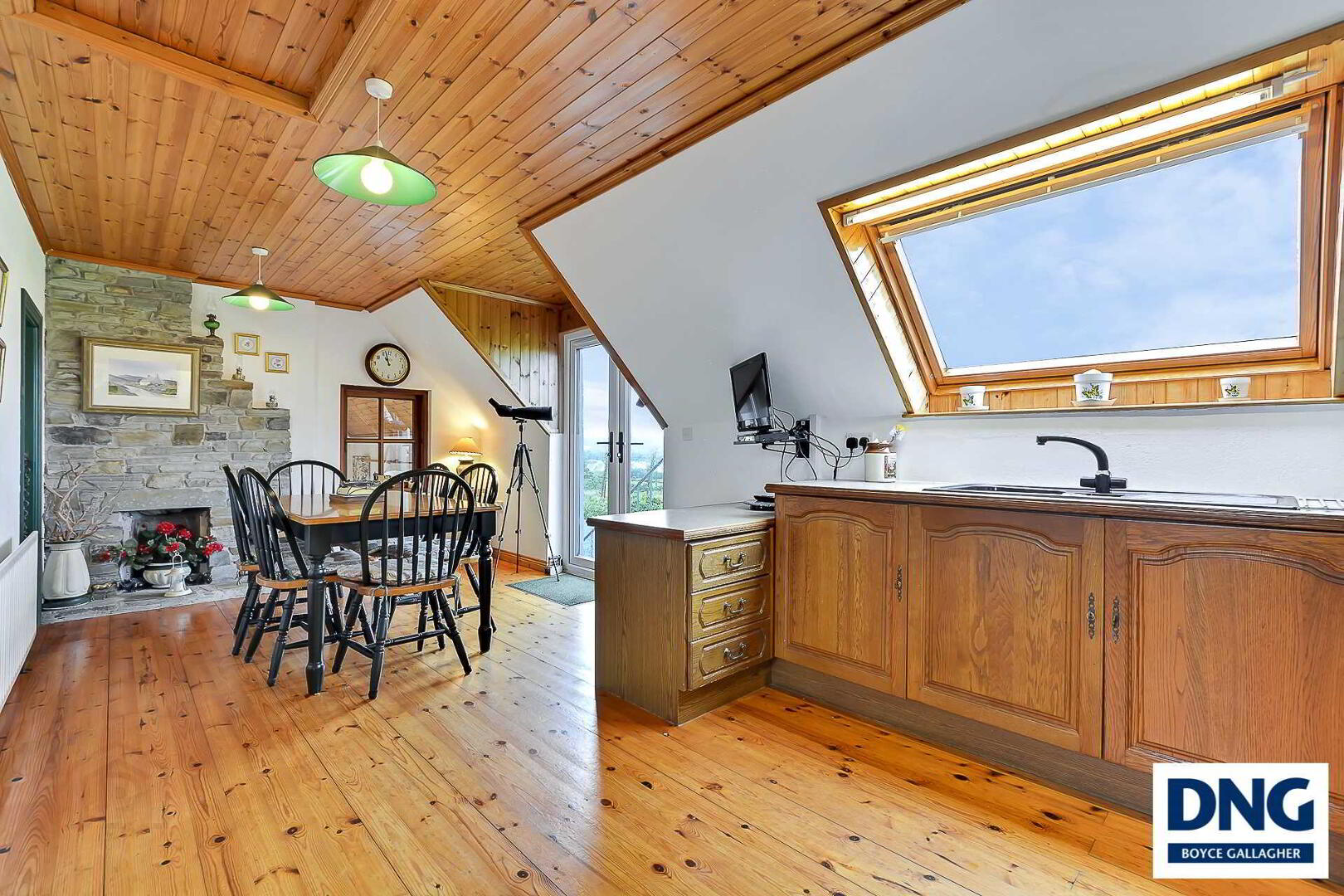 Butterfly Cottage 20 of 33