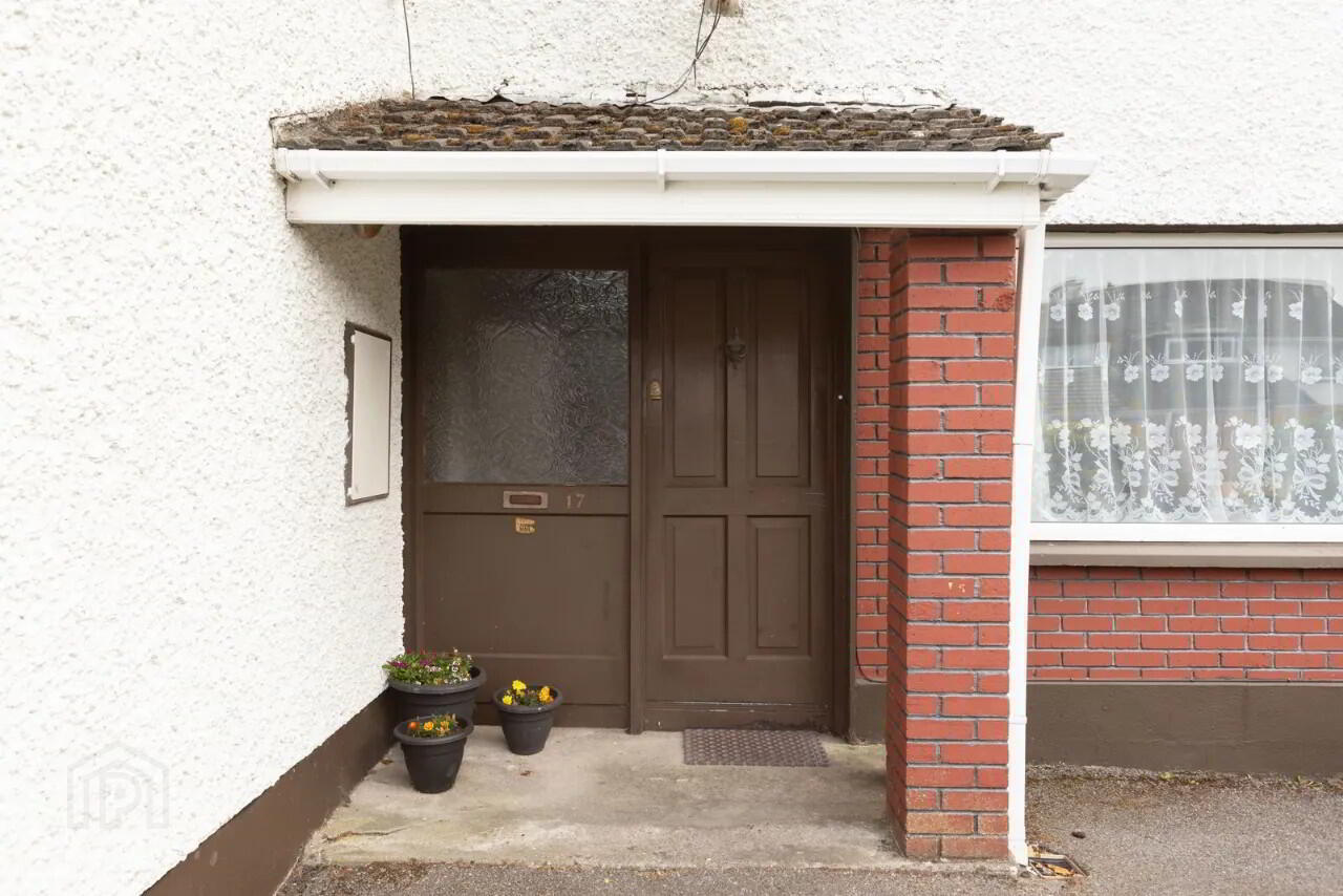 17 Woodlands Avenue 43 of 47