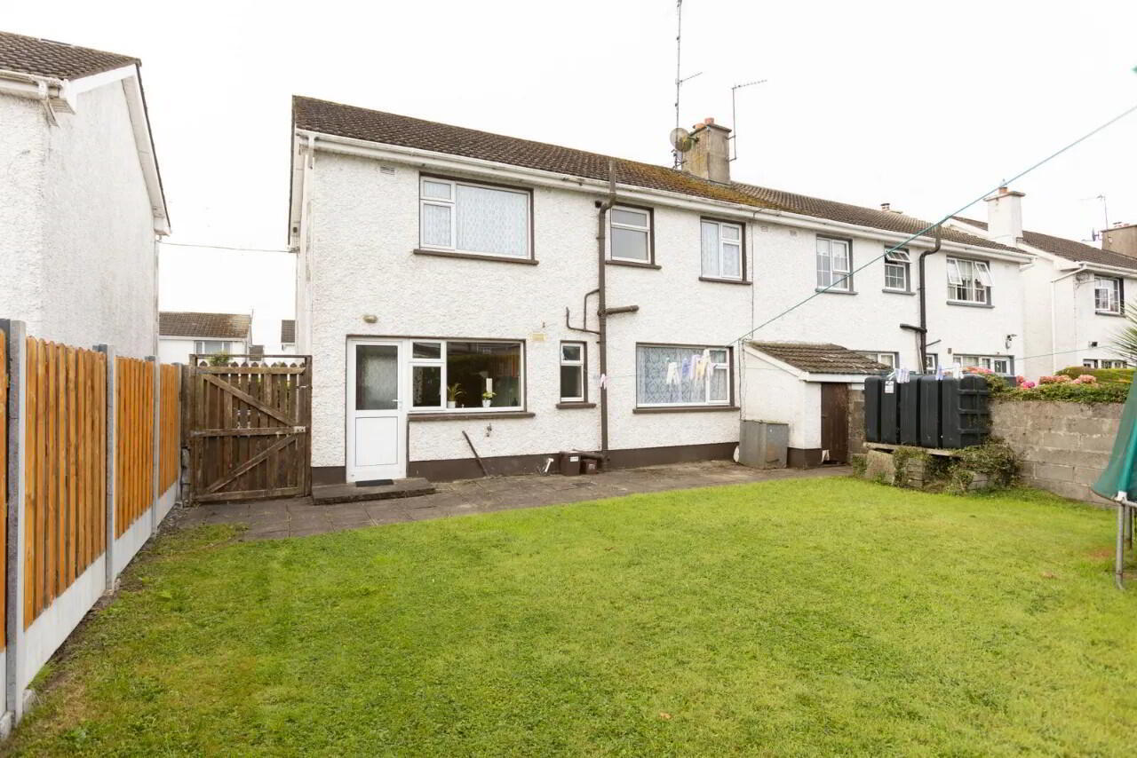 17 Woodlands Avenue 39 of 47