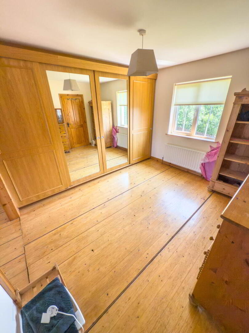 55 Scaffog Avenue 18 of 25