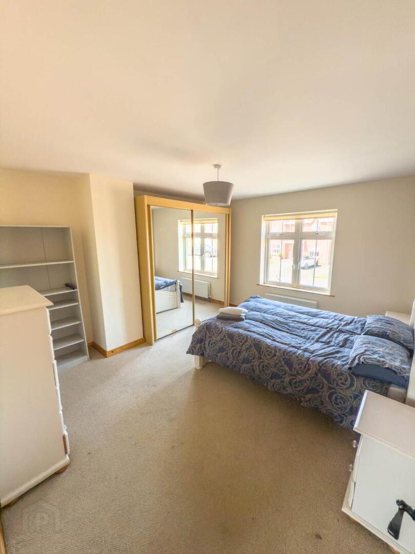 55 Scaffog Avenue 20 of 25