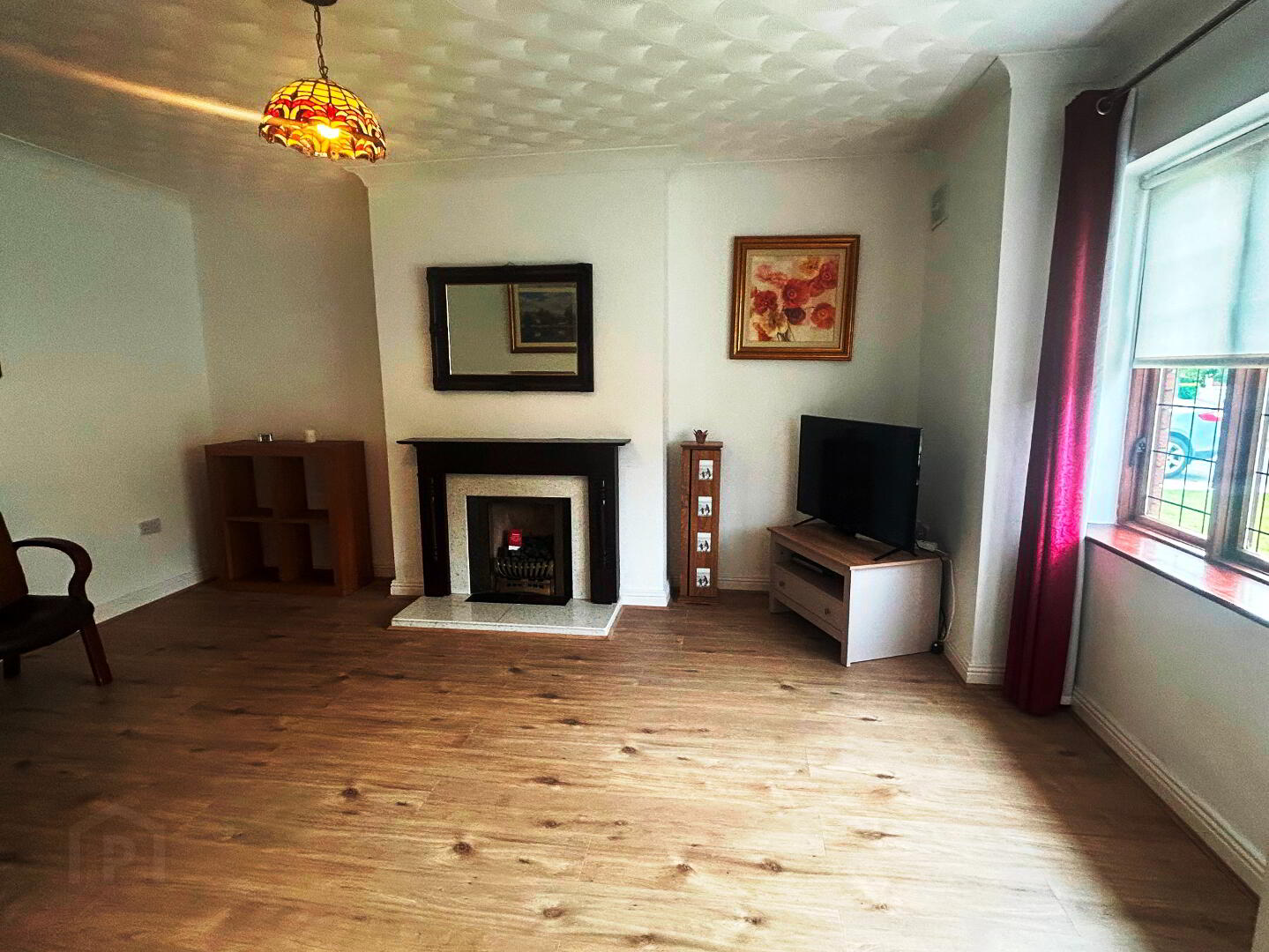 property description image