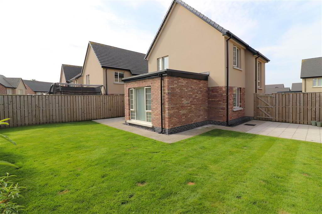 15 Woodbrook Grove 15 of 16