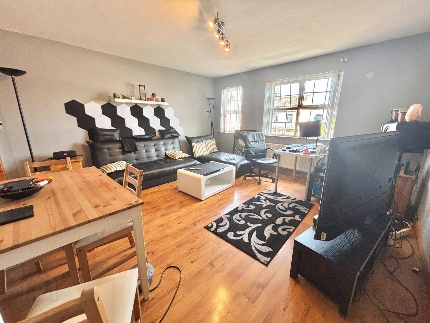 1 Summerfield Mews 4 of 12